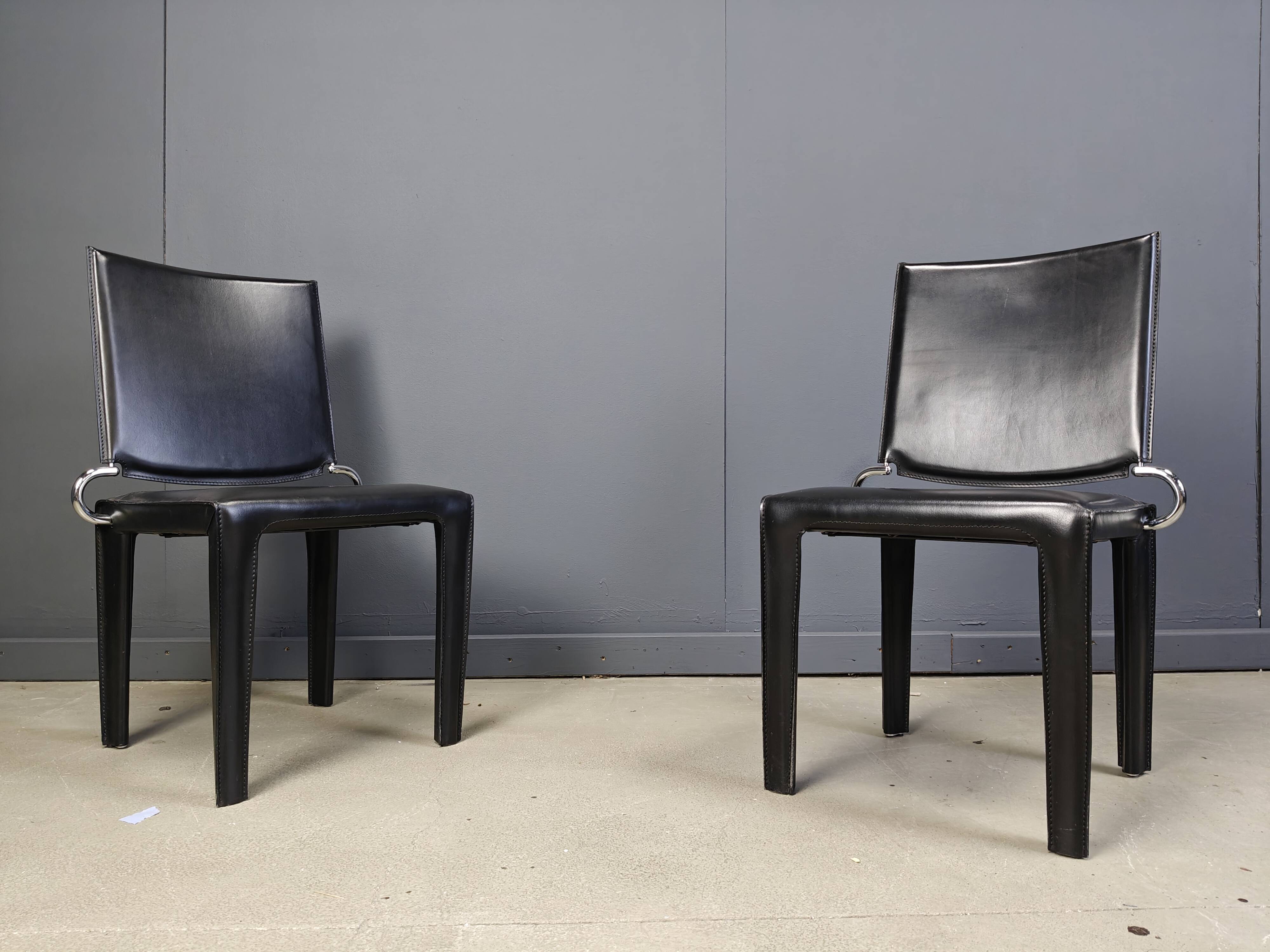 Black leather dining chairs by Arper italy, 1980s - set of 4