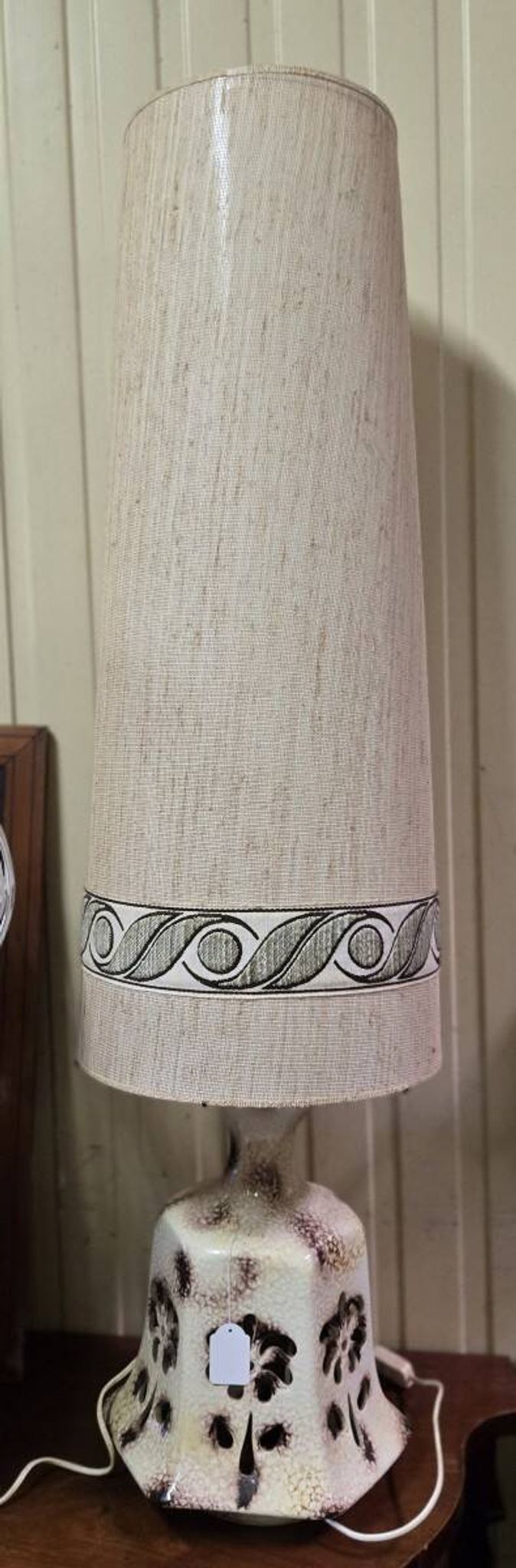 Very large ceramic lamp / floor lamp from the Art Deco period.