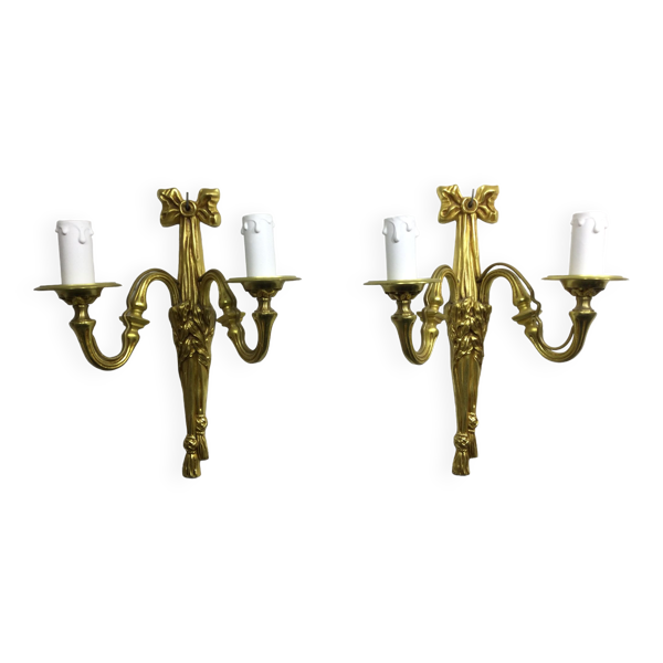 Paire d’appliques Bronze 2 lumières style Louis XVI — Beyit