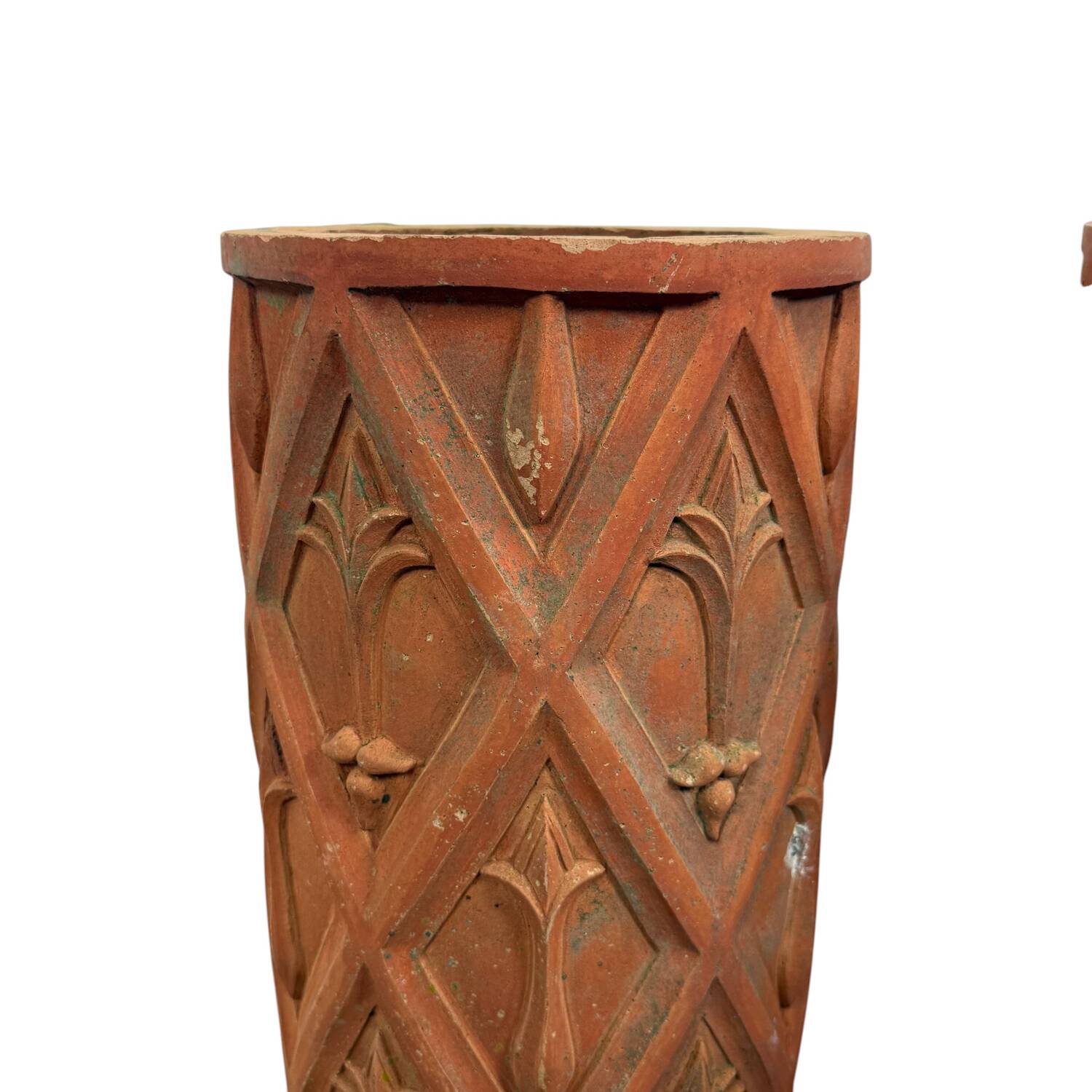 Paire de cheminées en terre cuite antiques françaises