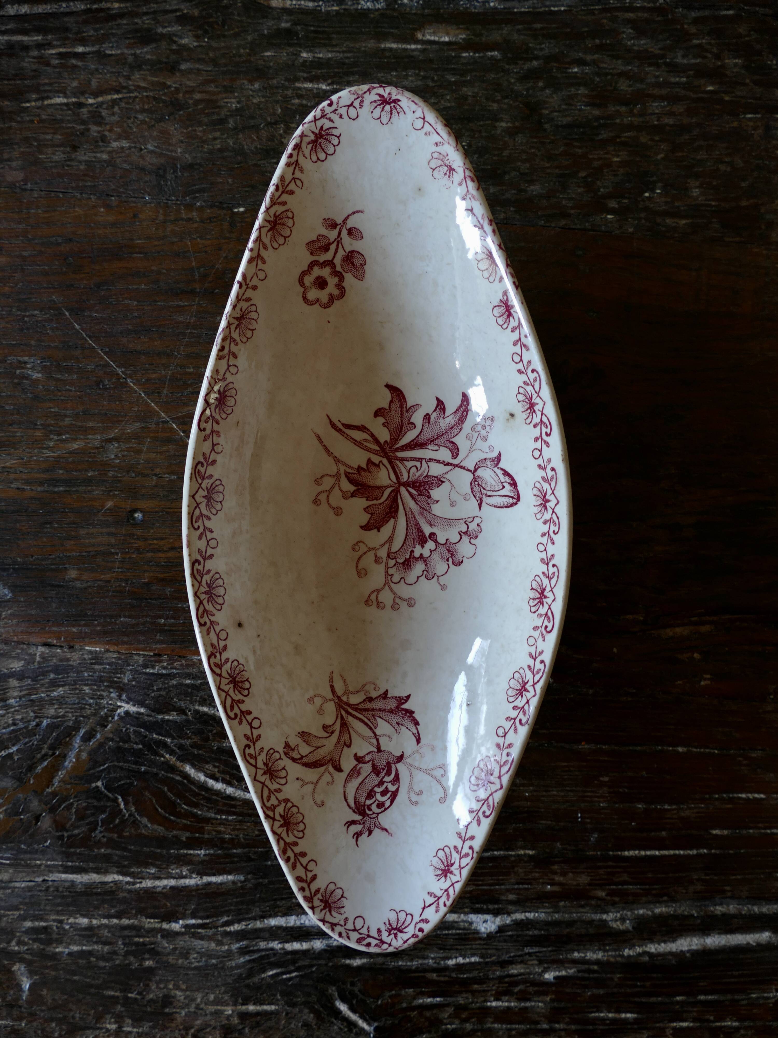 Iron clay dish