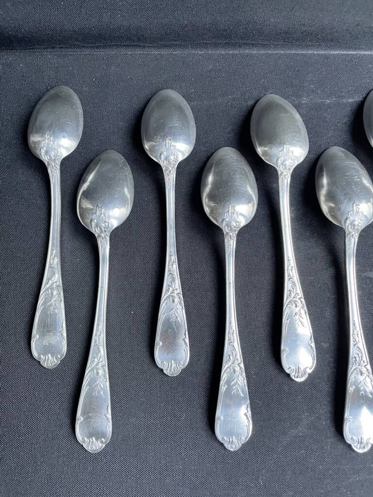 12 Small spoons – Silver plated
