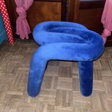 Tabouret moustache bold bleu