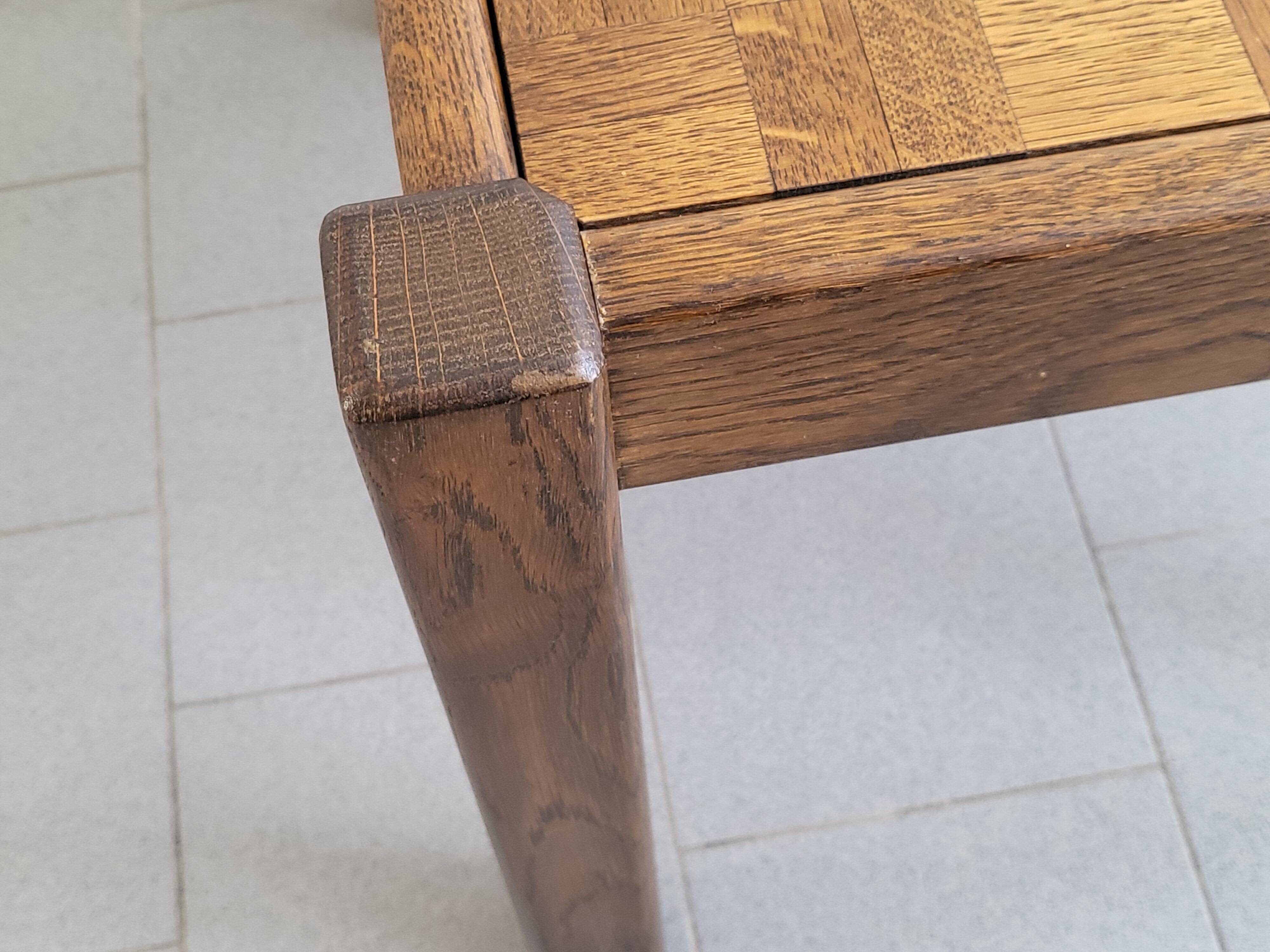 Table basse vintage en marqueterie 1960