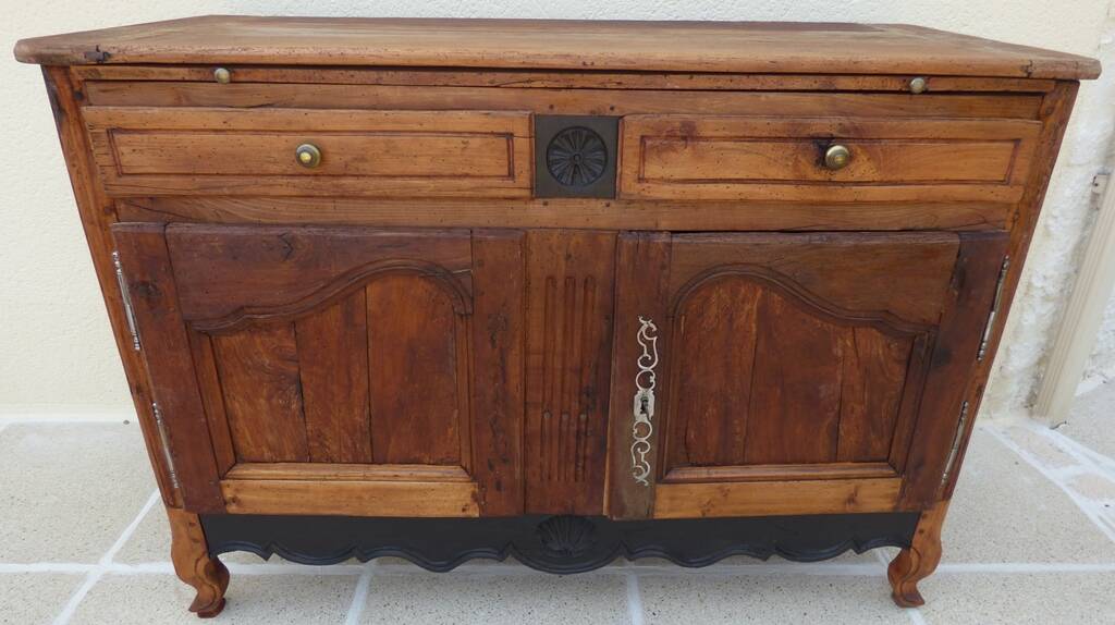 Antique sideboard from the end of the 19th century, 2 doors, 2 drawers, shelf in its patina