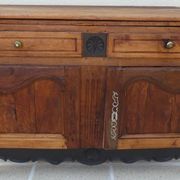 Antique sideboard from the end of the 19th century, 2 doors, 2 drawers, shelf in its patina