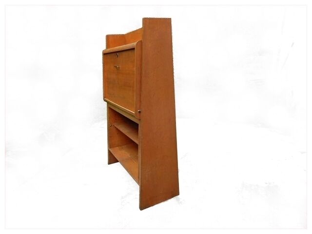 Scandinavian secretary 1950