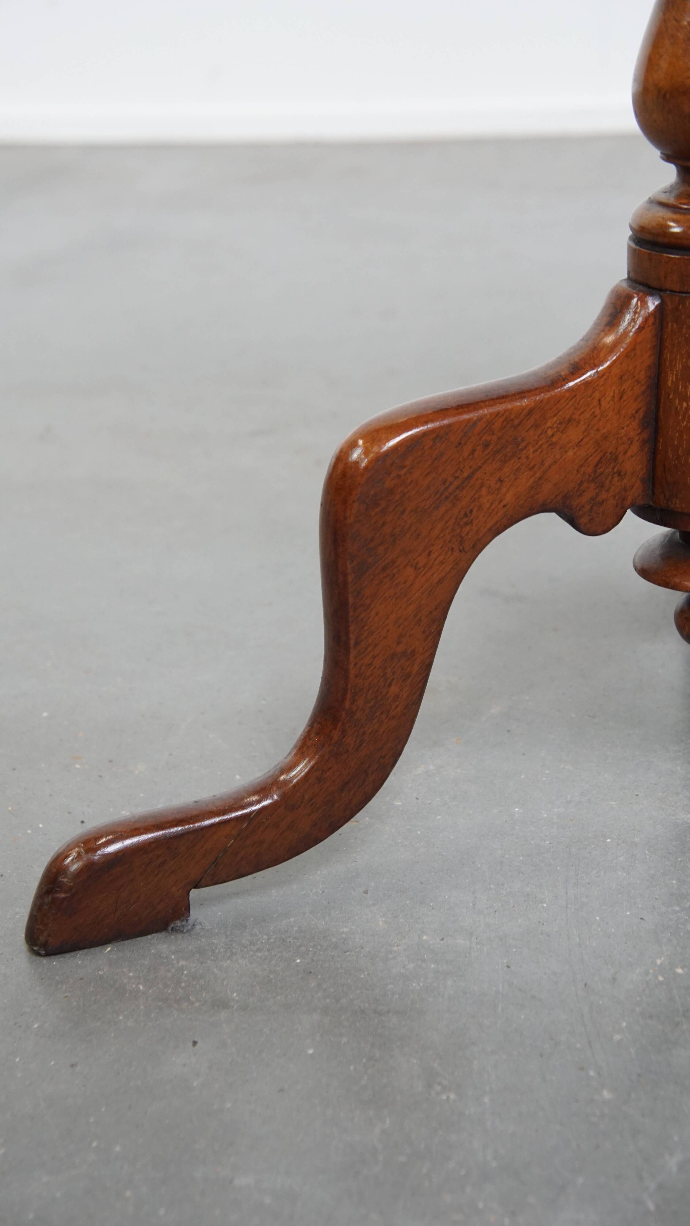 English Side / Wine Table from the Late 19th Century with Single Piece Top