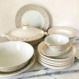 Porcelain plate service x 10 people