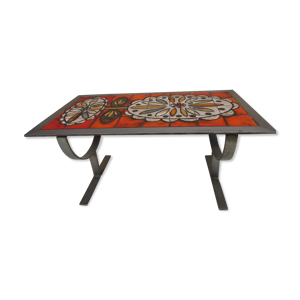 Table basse en céramique et métal