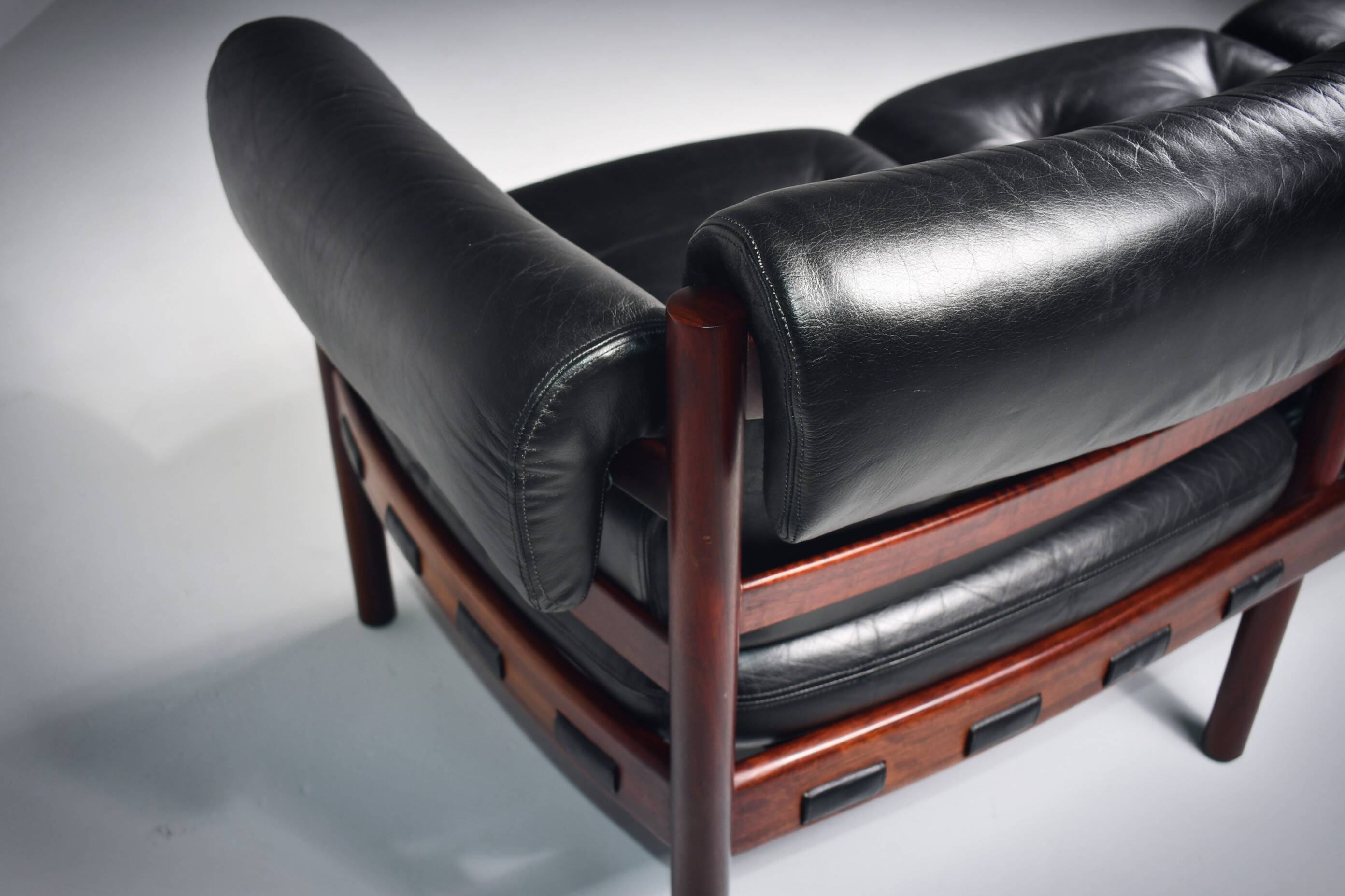 925 sofa by Arne Norell for Coja