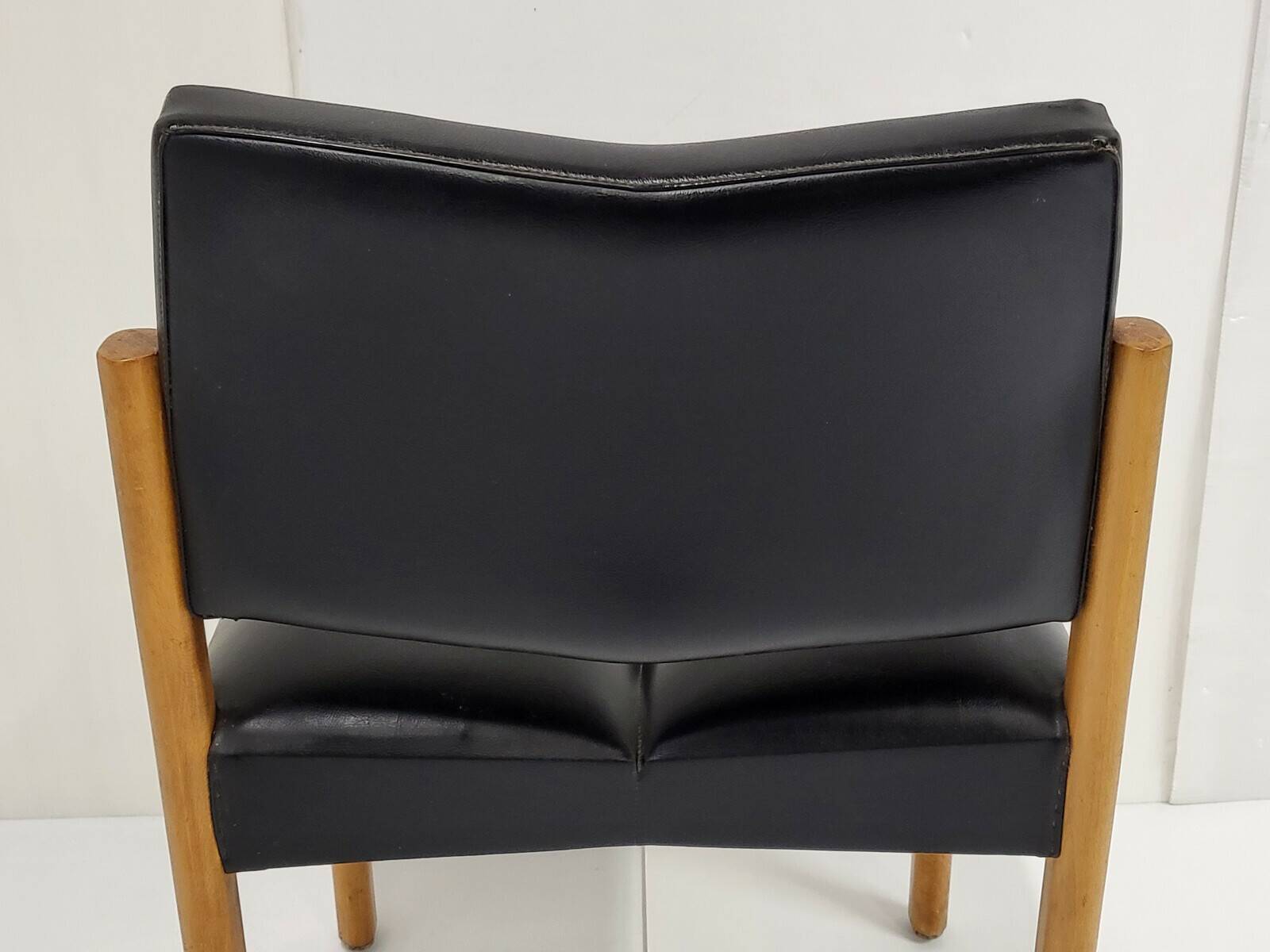 Pierre guariche: vintage 1970 chairs in black skai & beech 70s 19