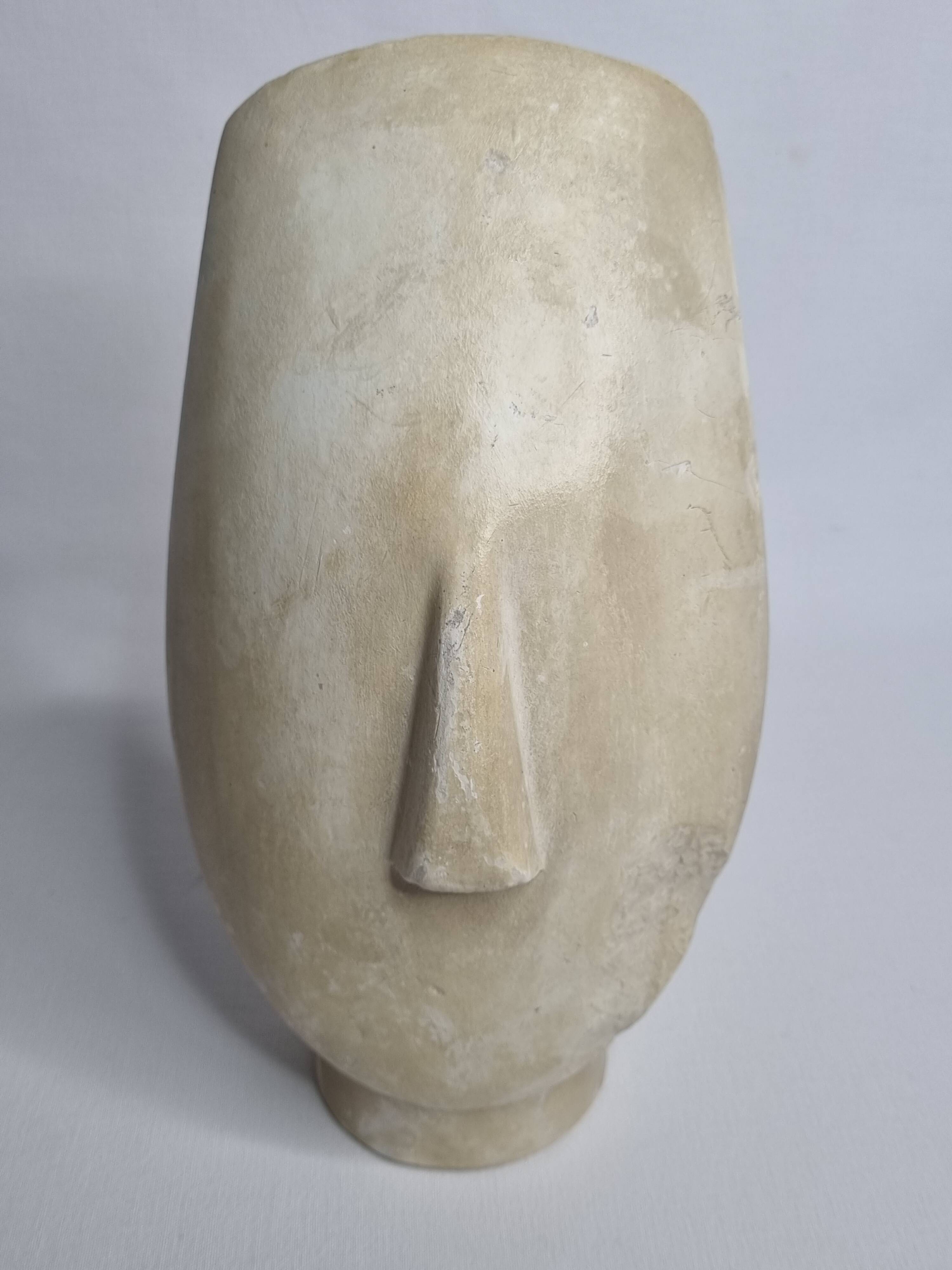 Idol's head, Cyclades, pre-Hellenic Bronze Age in patinated plaster