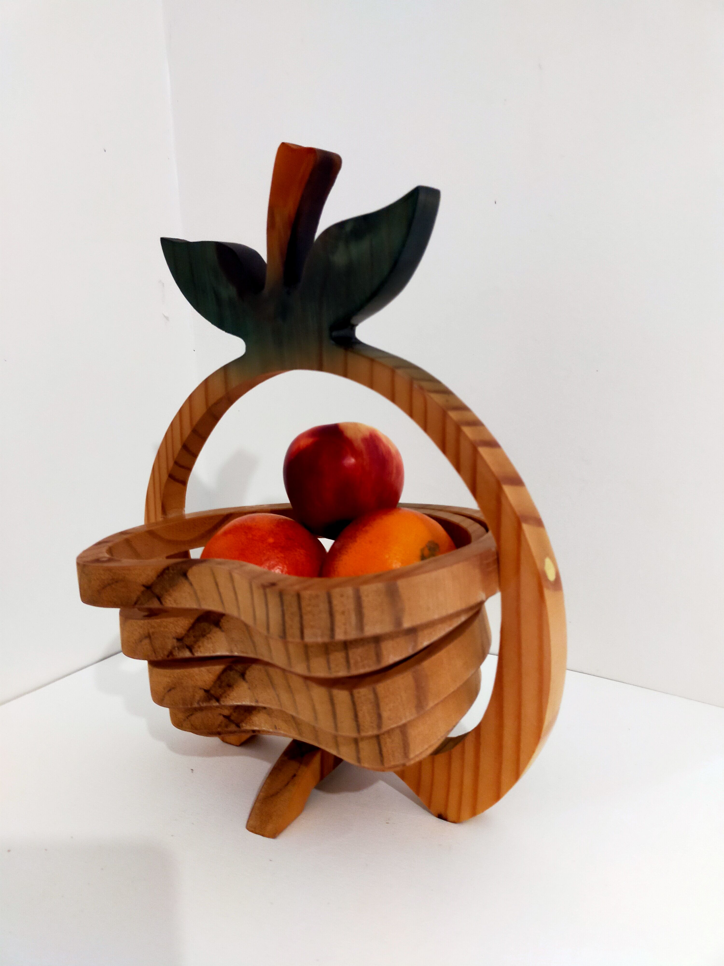 Equinoccio fruit basket in foldable wood from the 70s