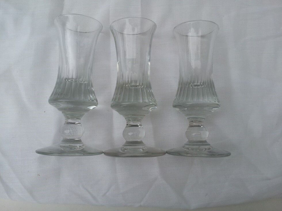6 old glasses