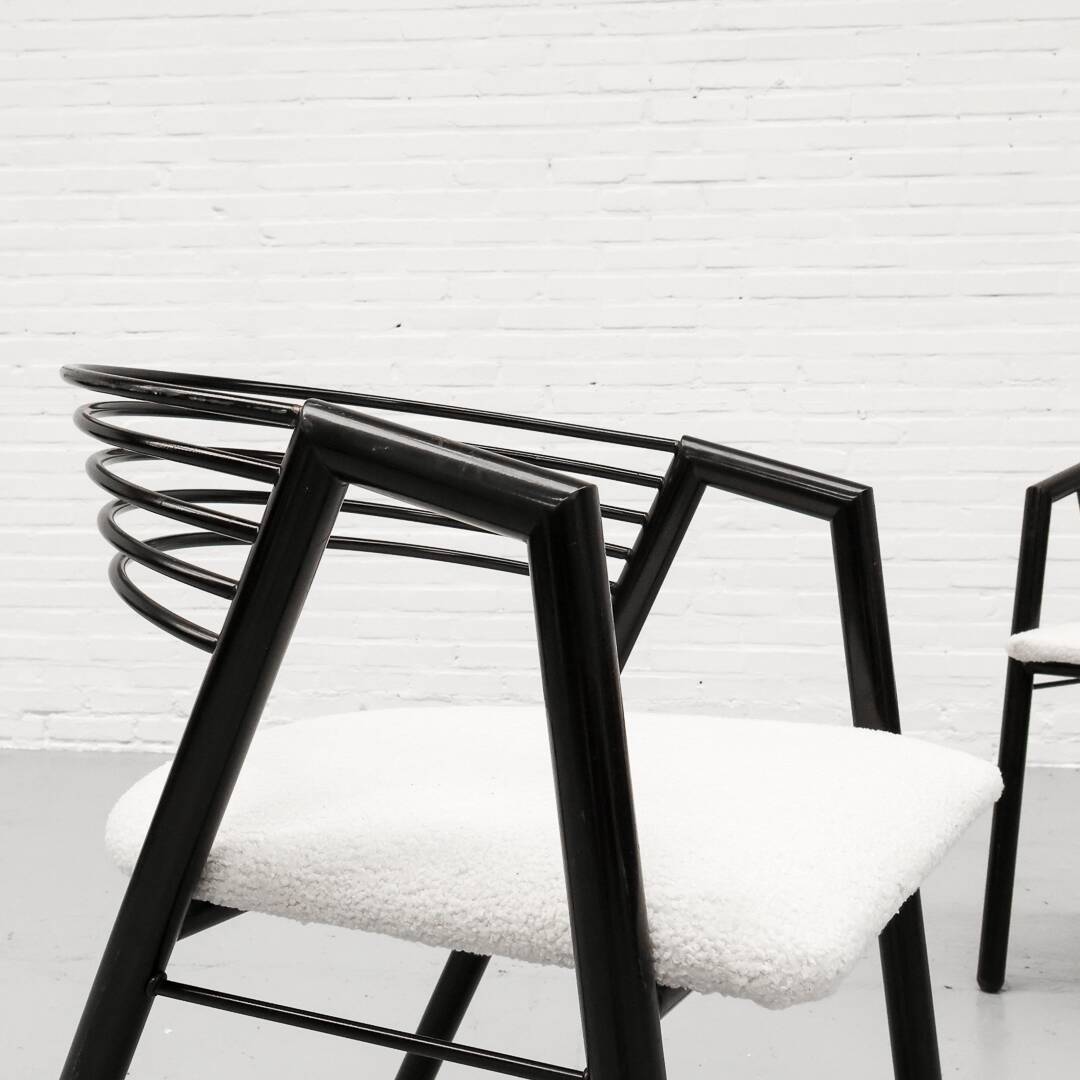 Ensemble de chaises de salle à manger postmodernes des années 1980