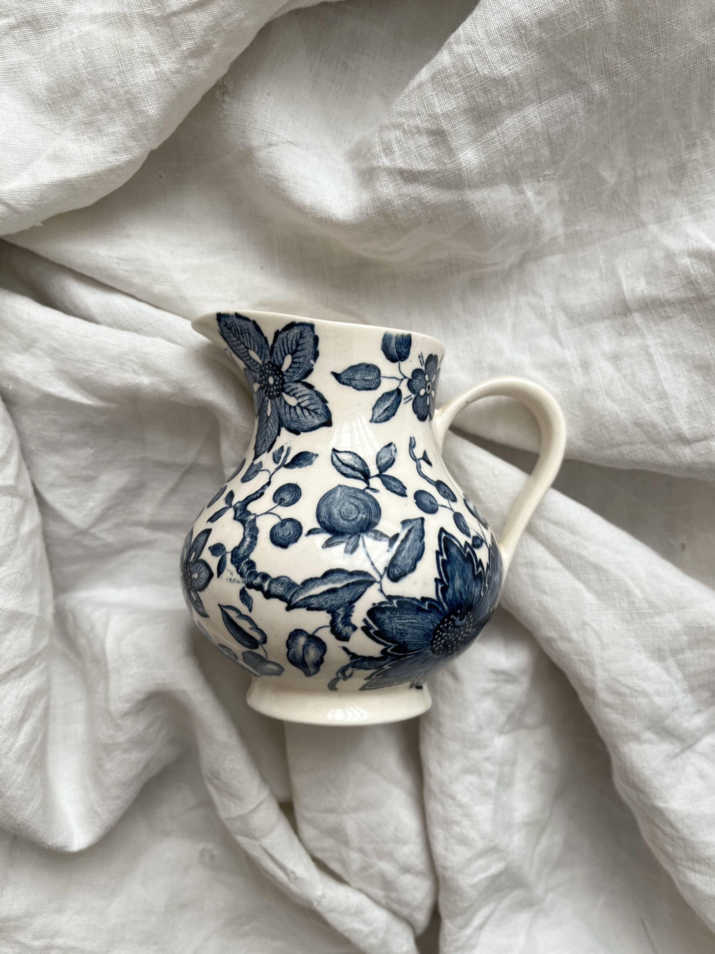 Paradiso, Villeroy and Boch earthenware milk creamer pot