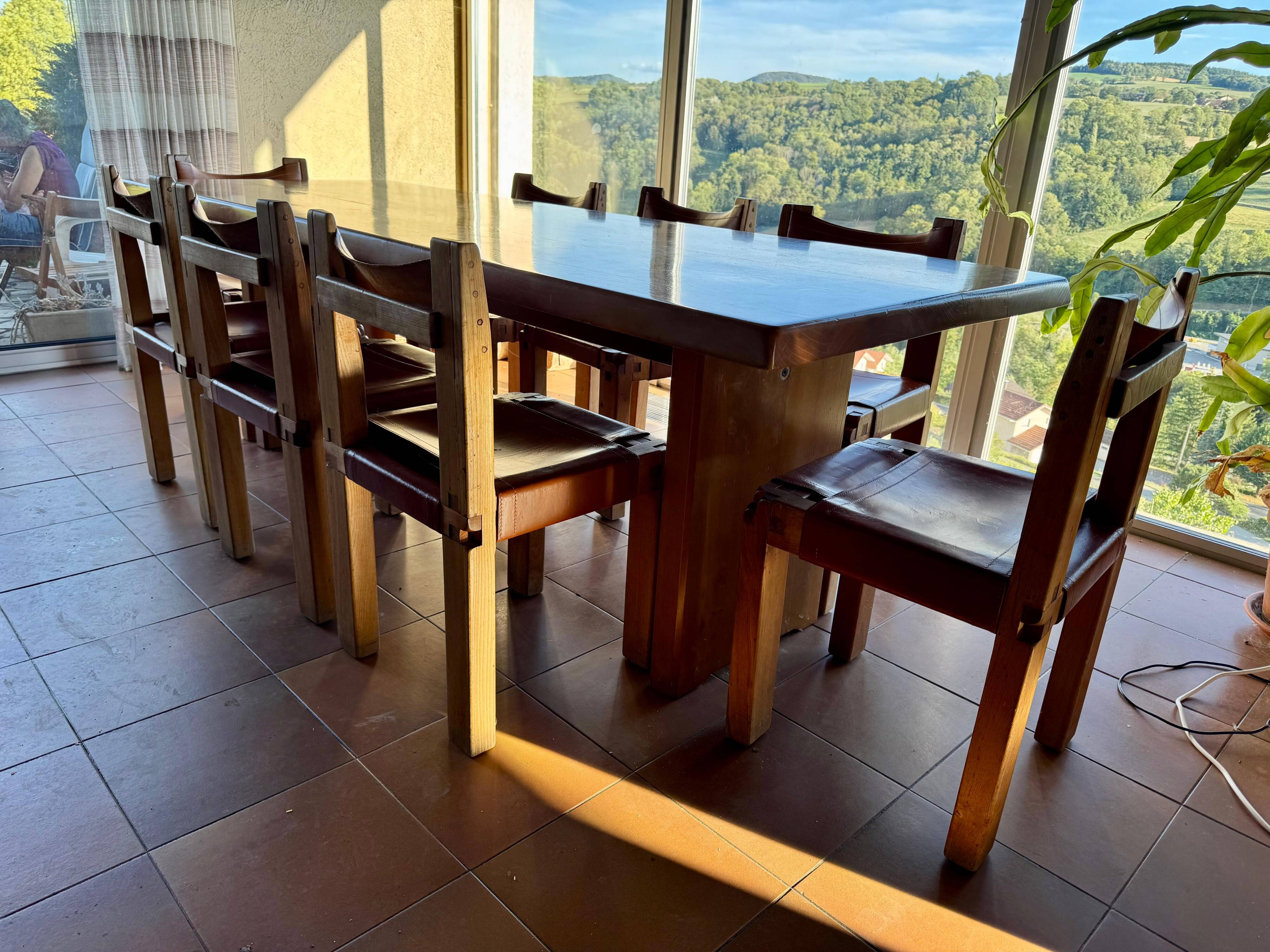 Ensemble table T14D et chaises S11 Chapo