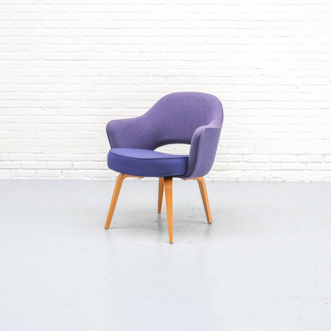 Knoll Conference Chair Eero Saarinen