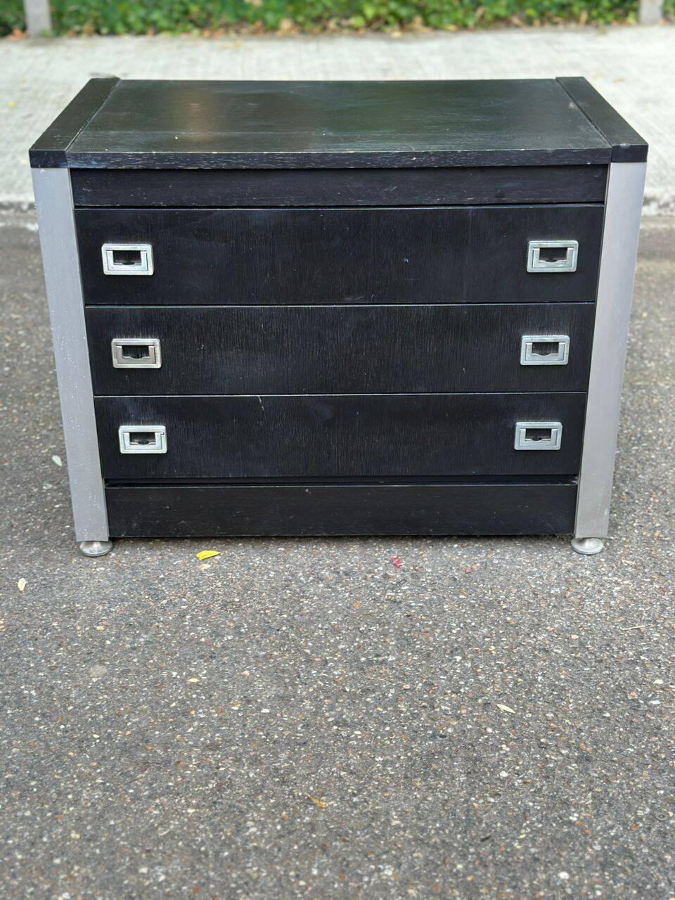 Commode industrielle noire et grise, années 80