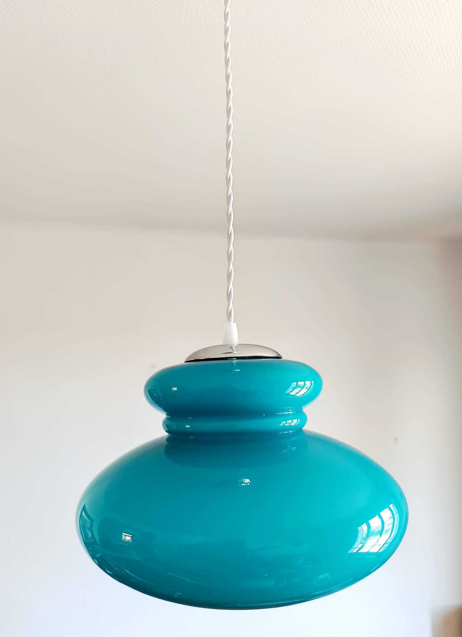 Suspension UFO space age blue 1970