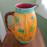 Japanese-style slip pitcher