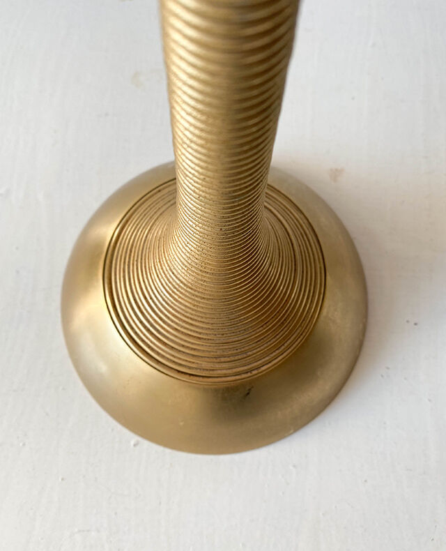 Golden spiral suspension