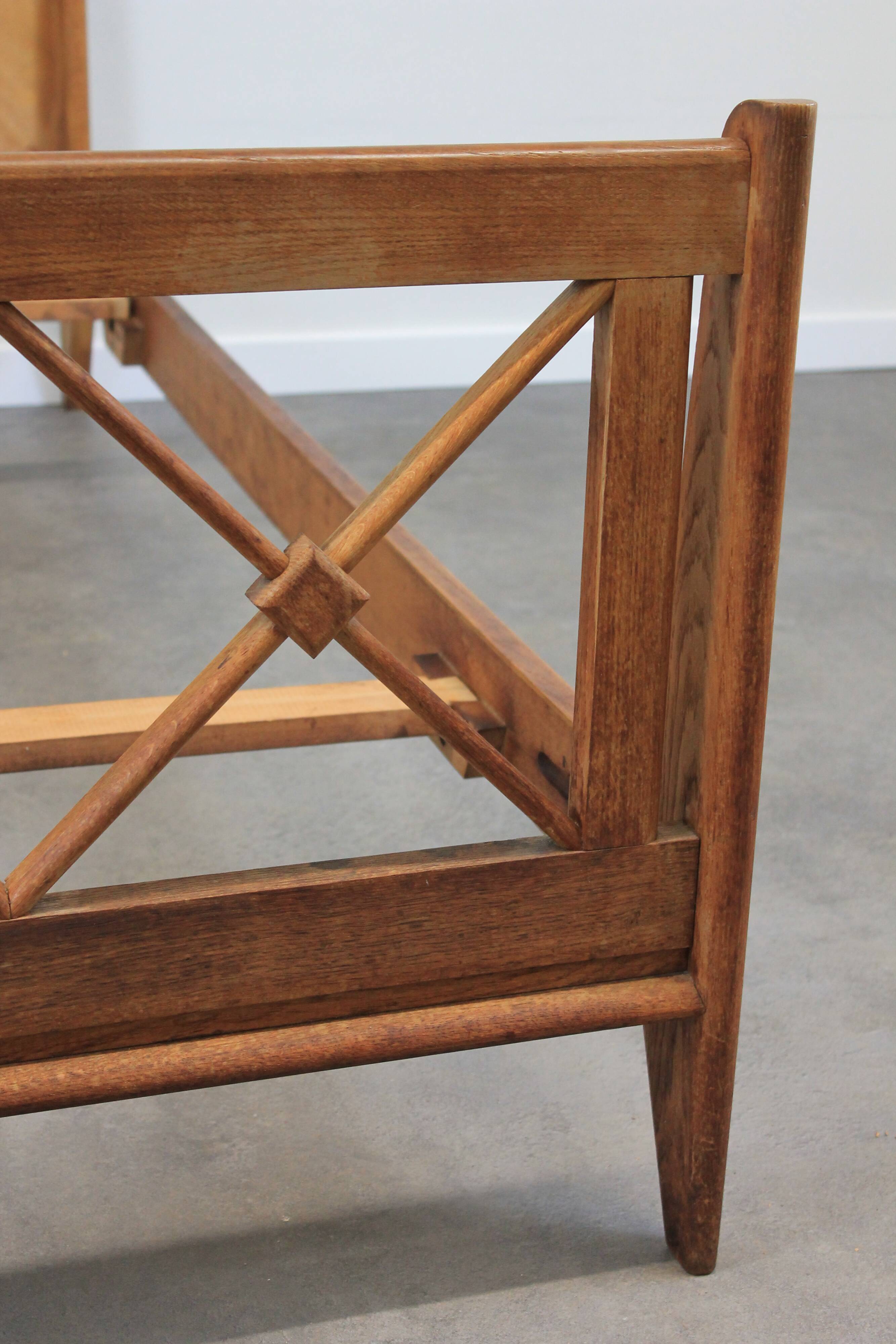 Lit moderniste des ateliers Saint-Sabin