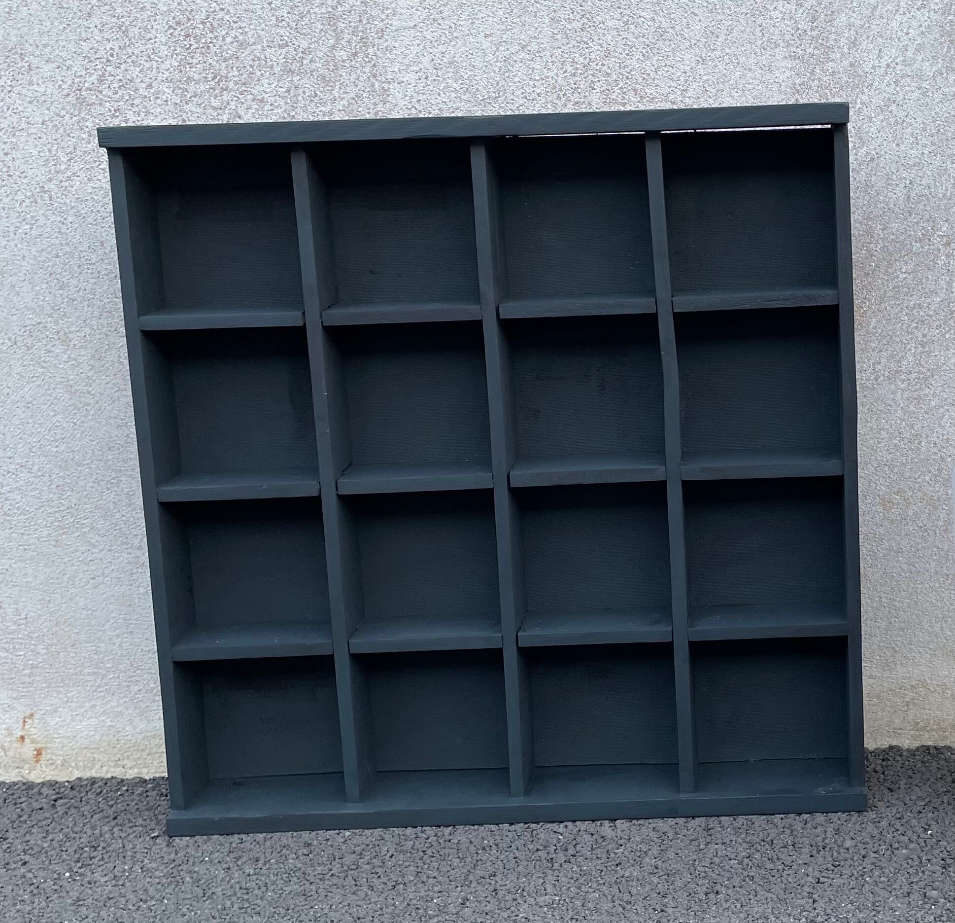 Locker shelf 16 compartments