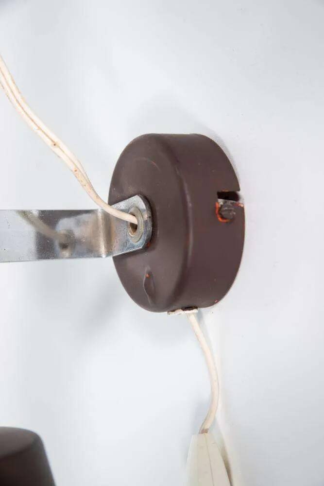 Vintage 1960s design wall/ceiling light, space age chrome.