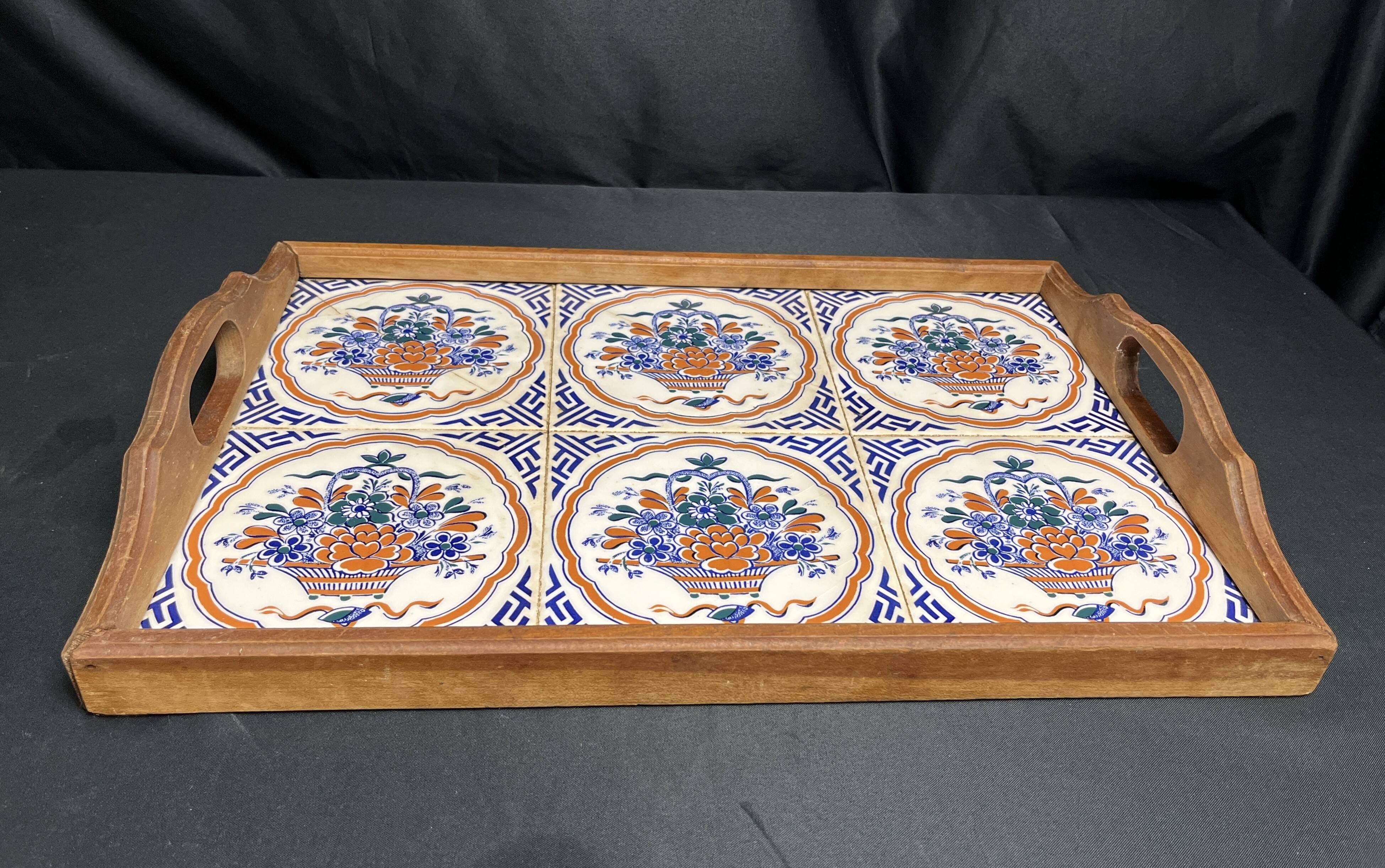 Art Deco, wooden tray and Gien earthenware tiles with basket decor circa 1940