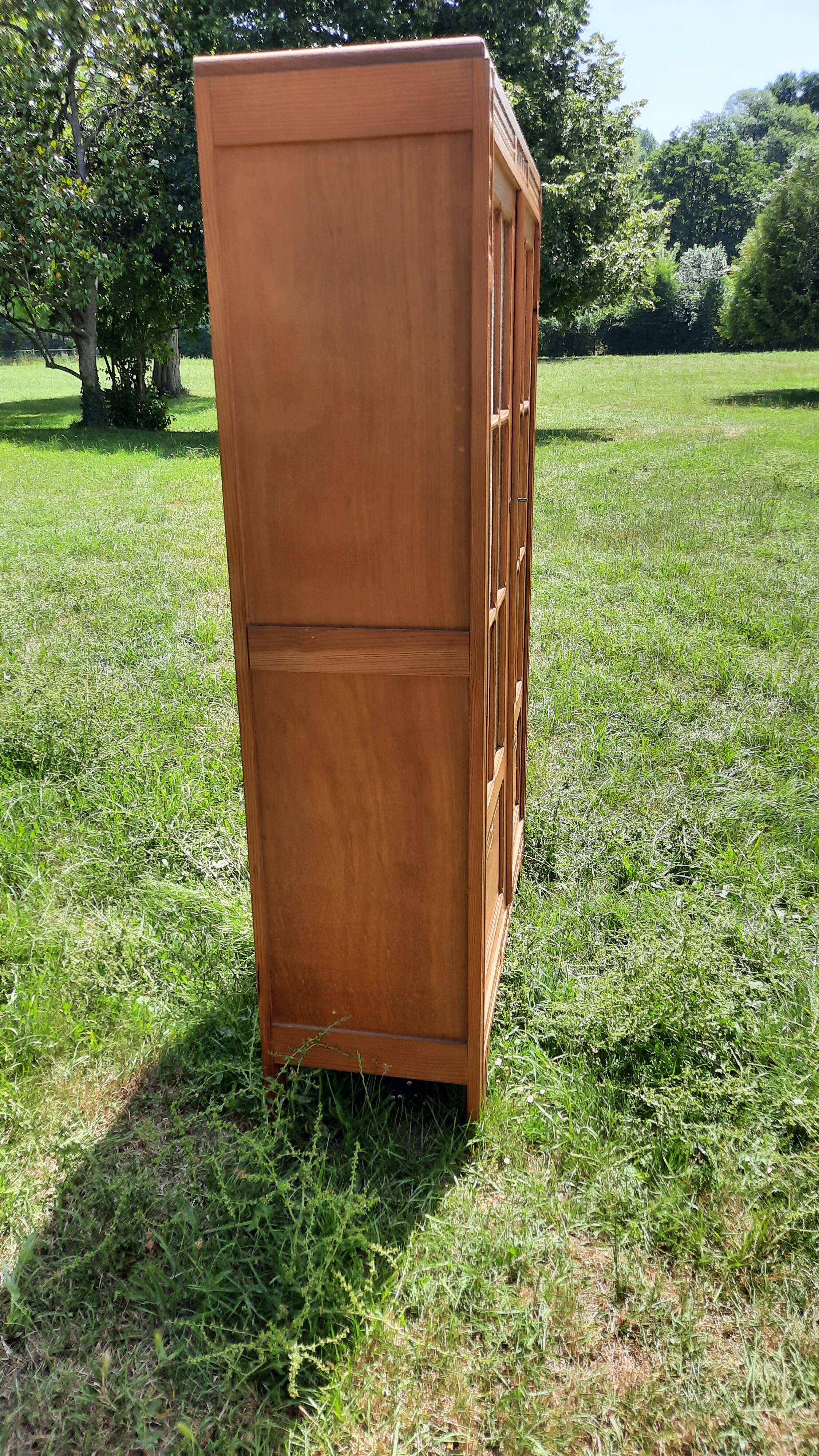 Art Deco style showcase