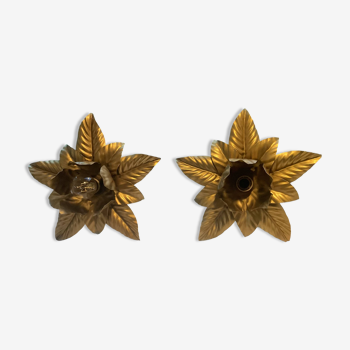 2 golden flower wall lights