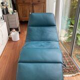 Lounge chair