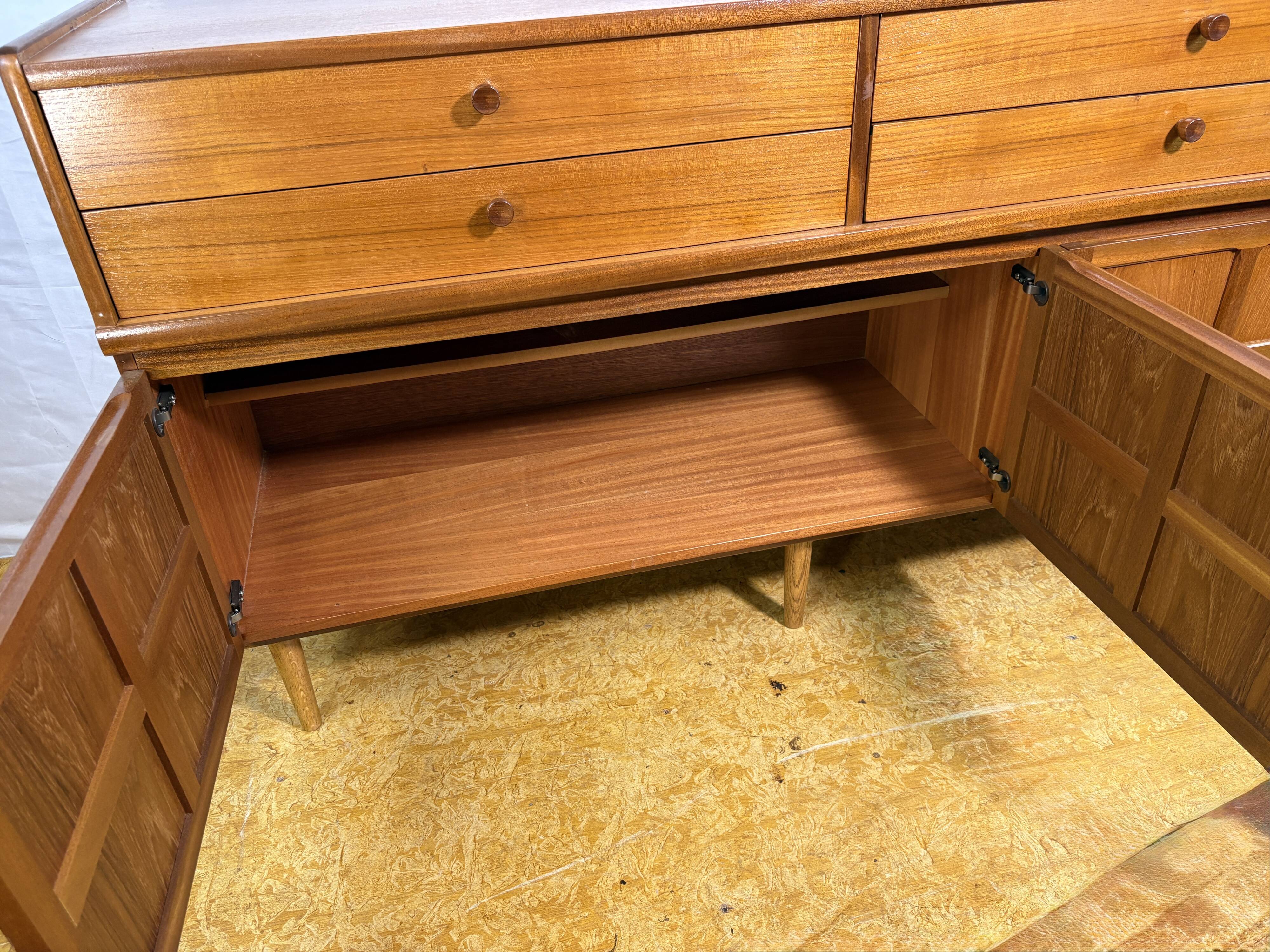 Mid Century Retro Vintage Teak Sideboard by Nathan 1960–1970 English Qualit