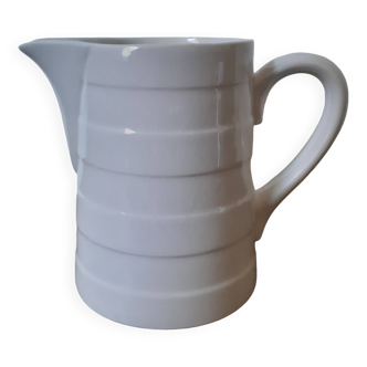 Old white pitcher - Boch la louvière