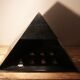 Pyramide en bois de bonification du vin, années 70/80