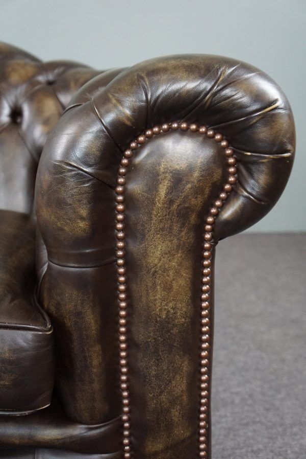 Chesterfield sofa in cowhide leather 2 places