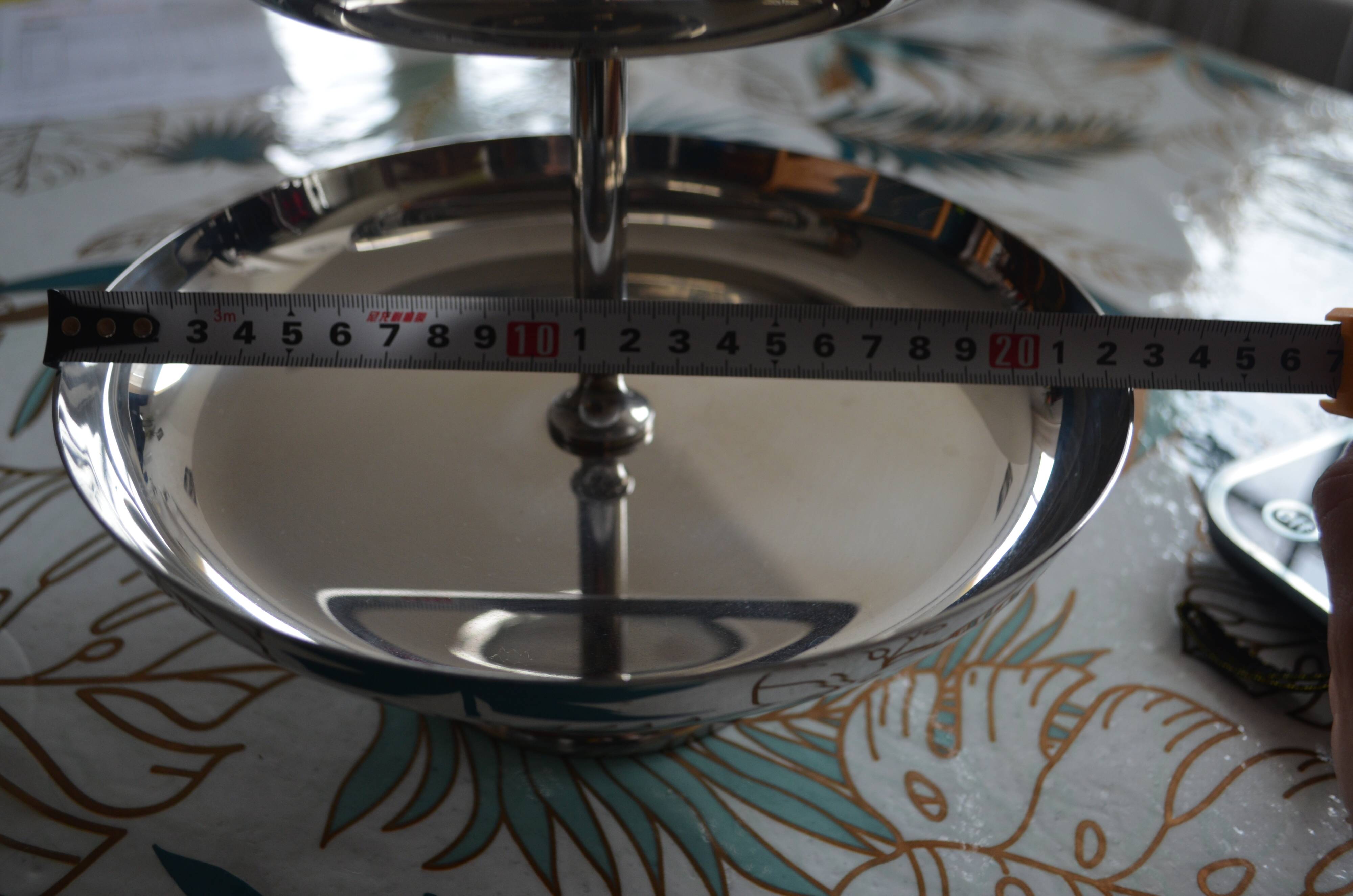 Server / Display Guy Degrenne