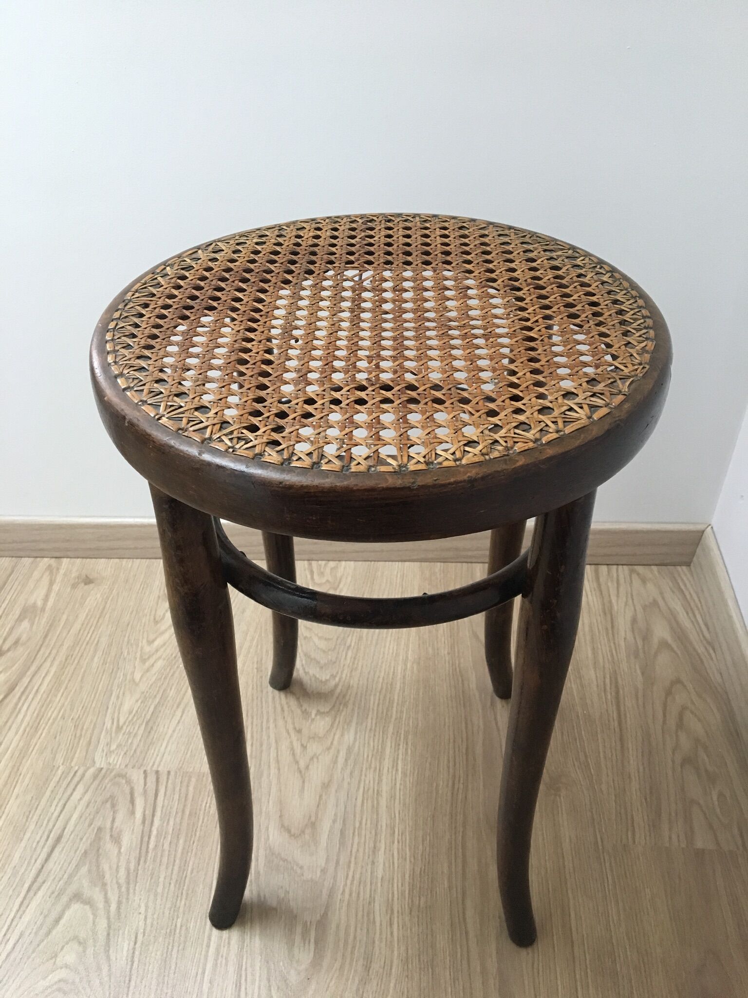 Tabouret Thonet debut du XX siècle