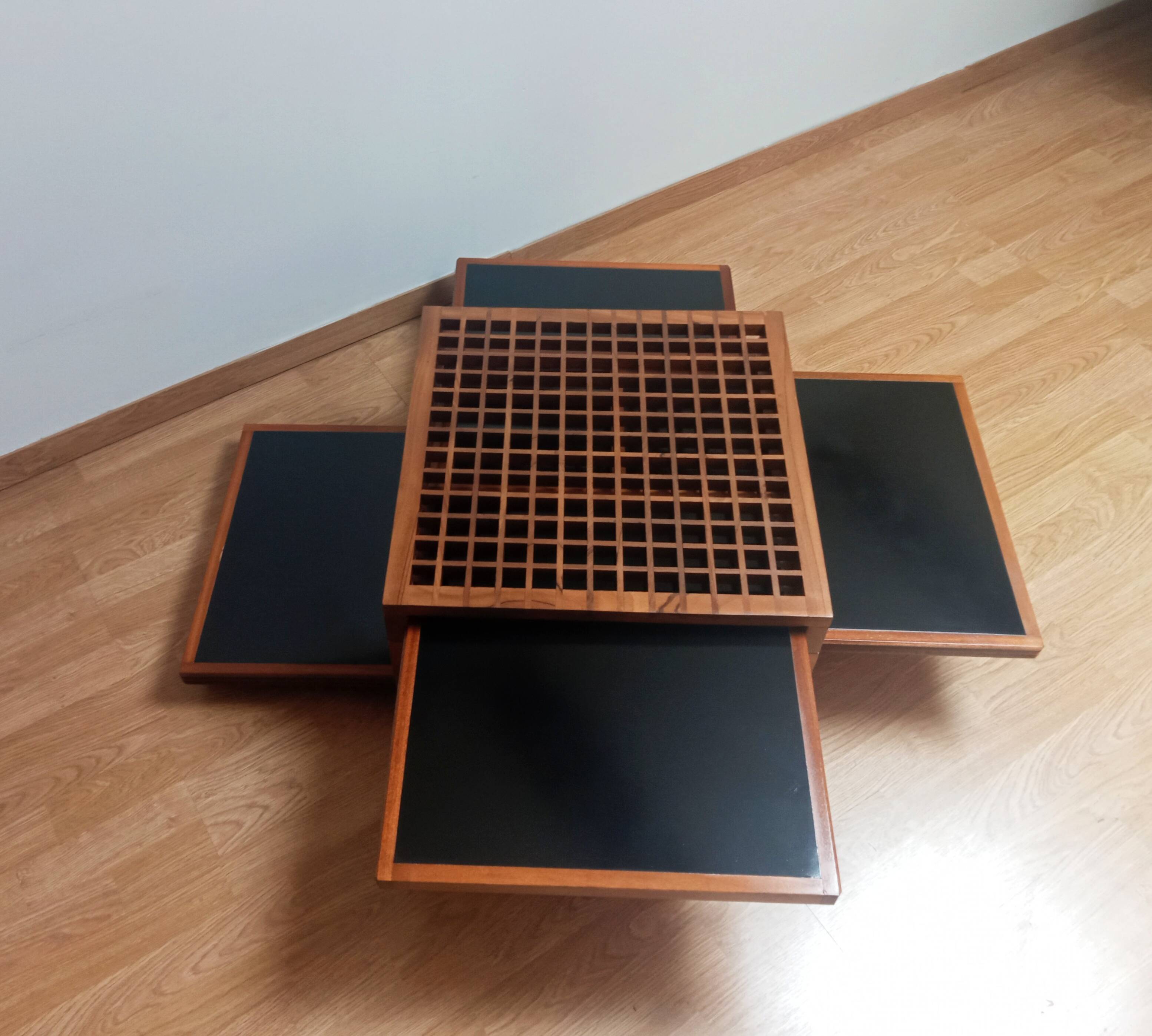 Tetra coffee table, Bernard Vuarnesson