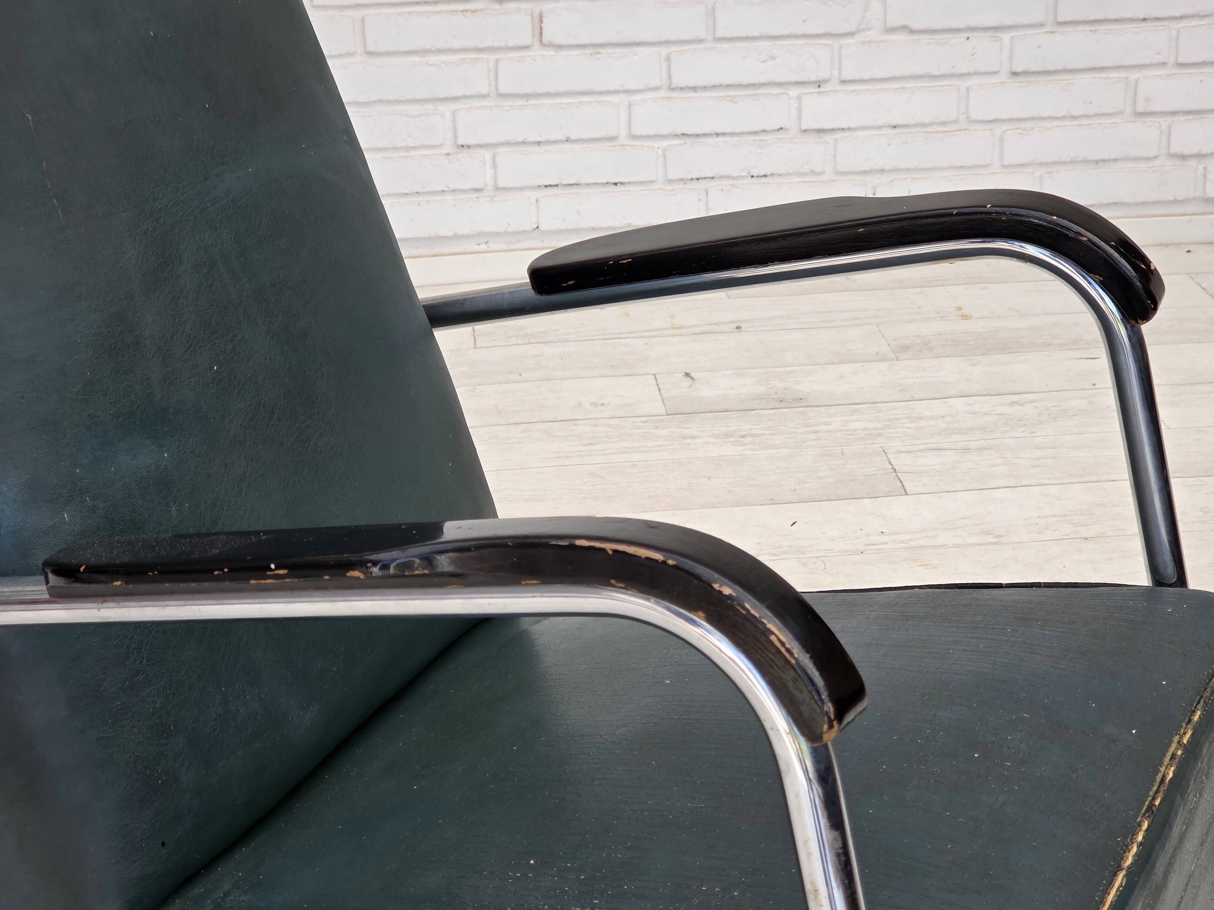 1950s, Scandinavian armchair in Bauhaus style, original condition.