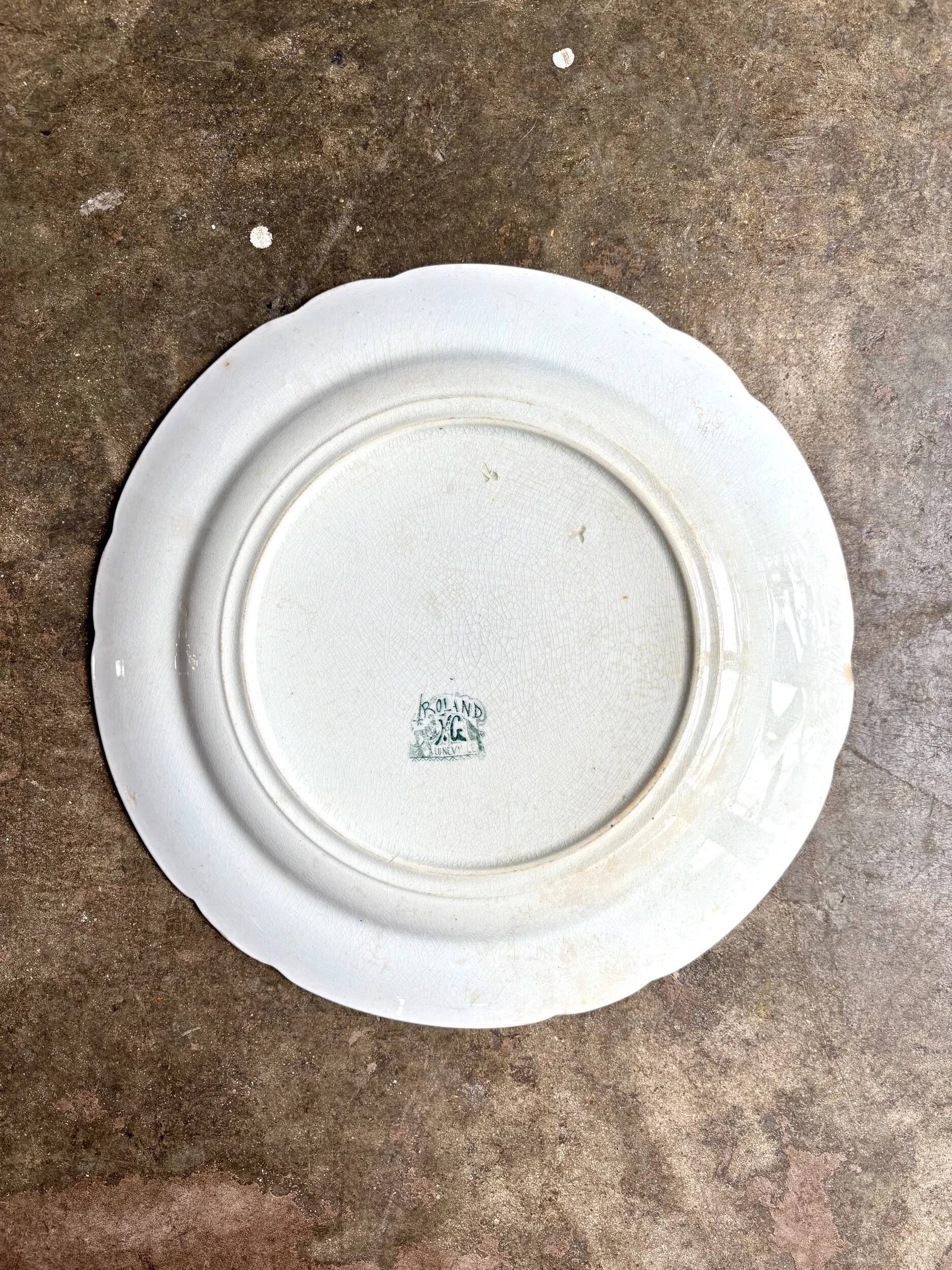 K&G Lunéville round dish in green and pink ironstone, "Roland" service