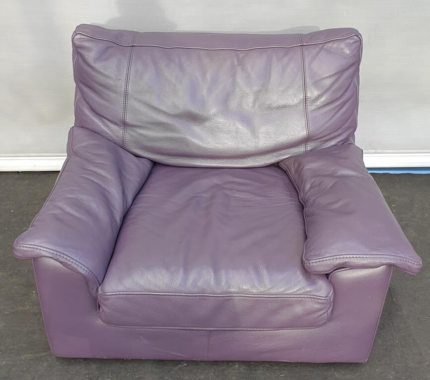 Steiner Ikeda leather purple armchair design Yves Christin 1979