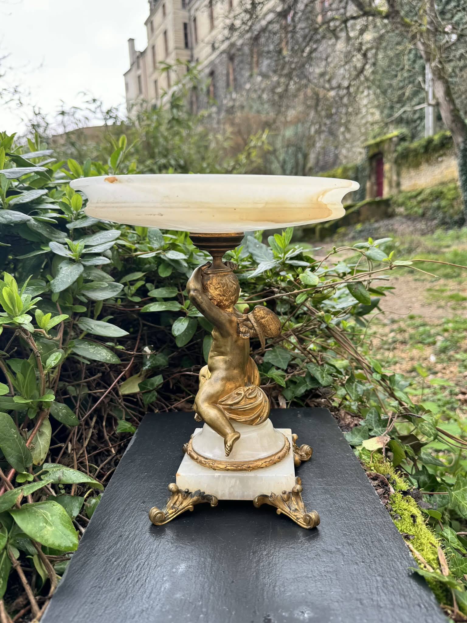 Large bronze and onyx catchall from French Algeria, late 19th century.