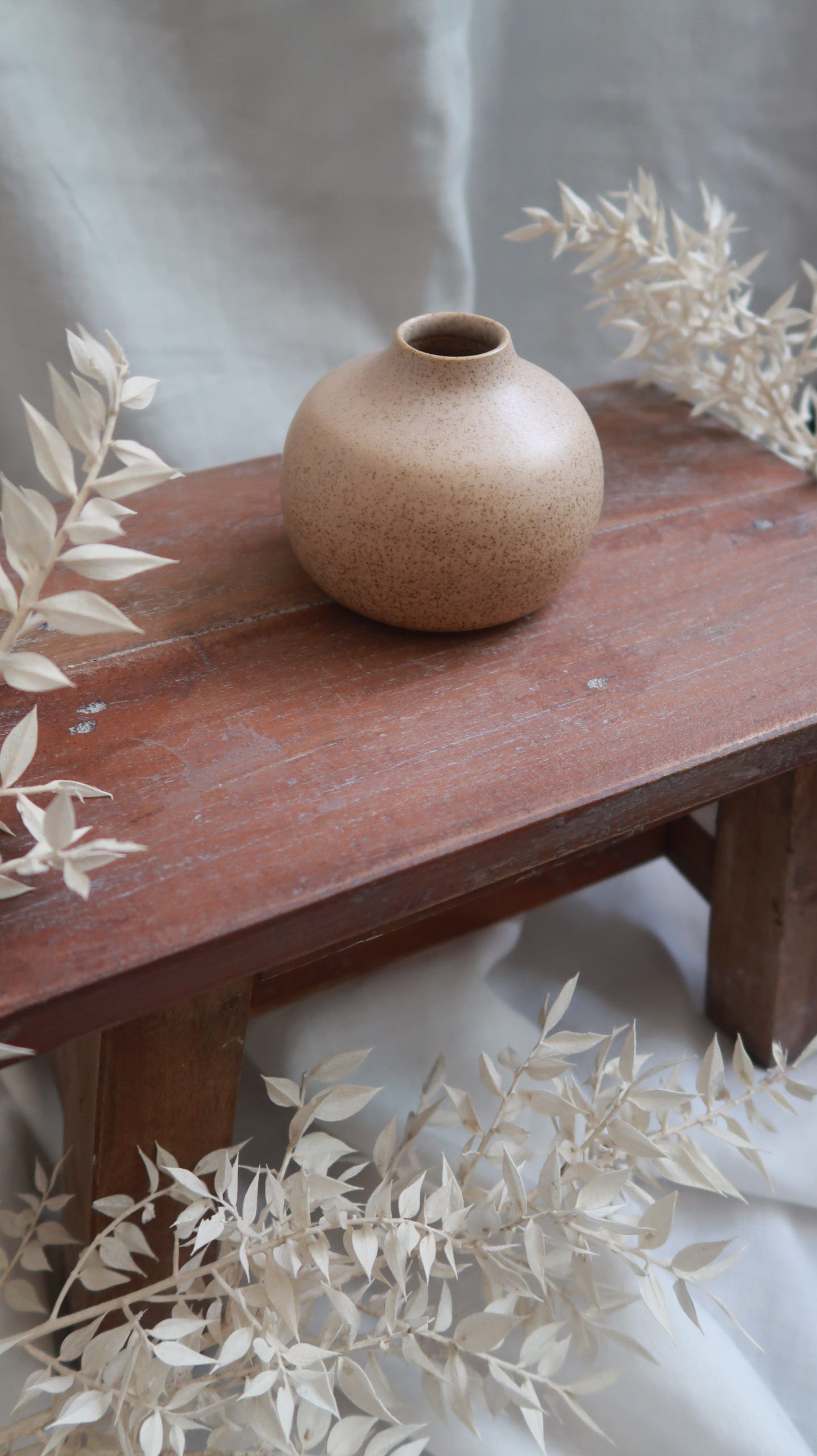 Vase roundy neck speckled - vagabonde creation