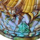 Old pot large slurry head bow of boat planter shell scallops