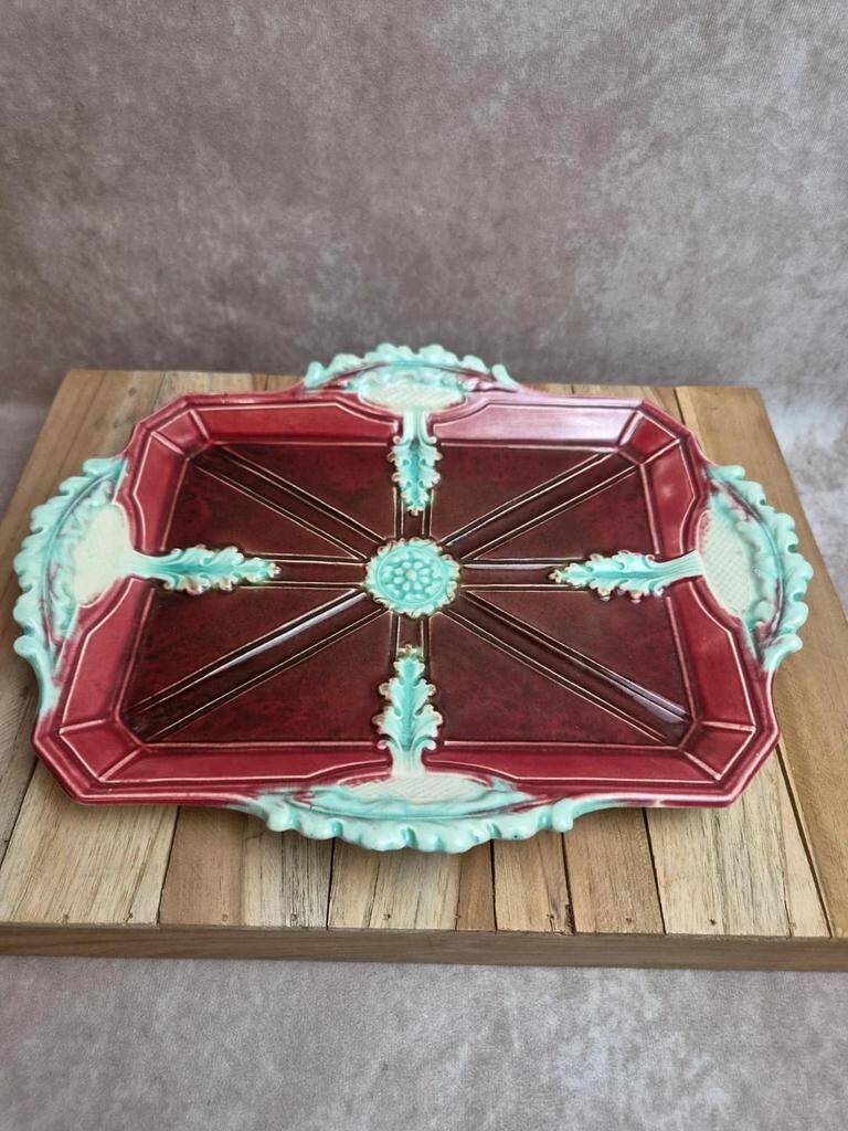 Antique majolica barbotine set – tray and 4 small pots – Art Nouveau