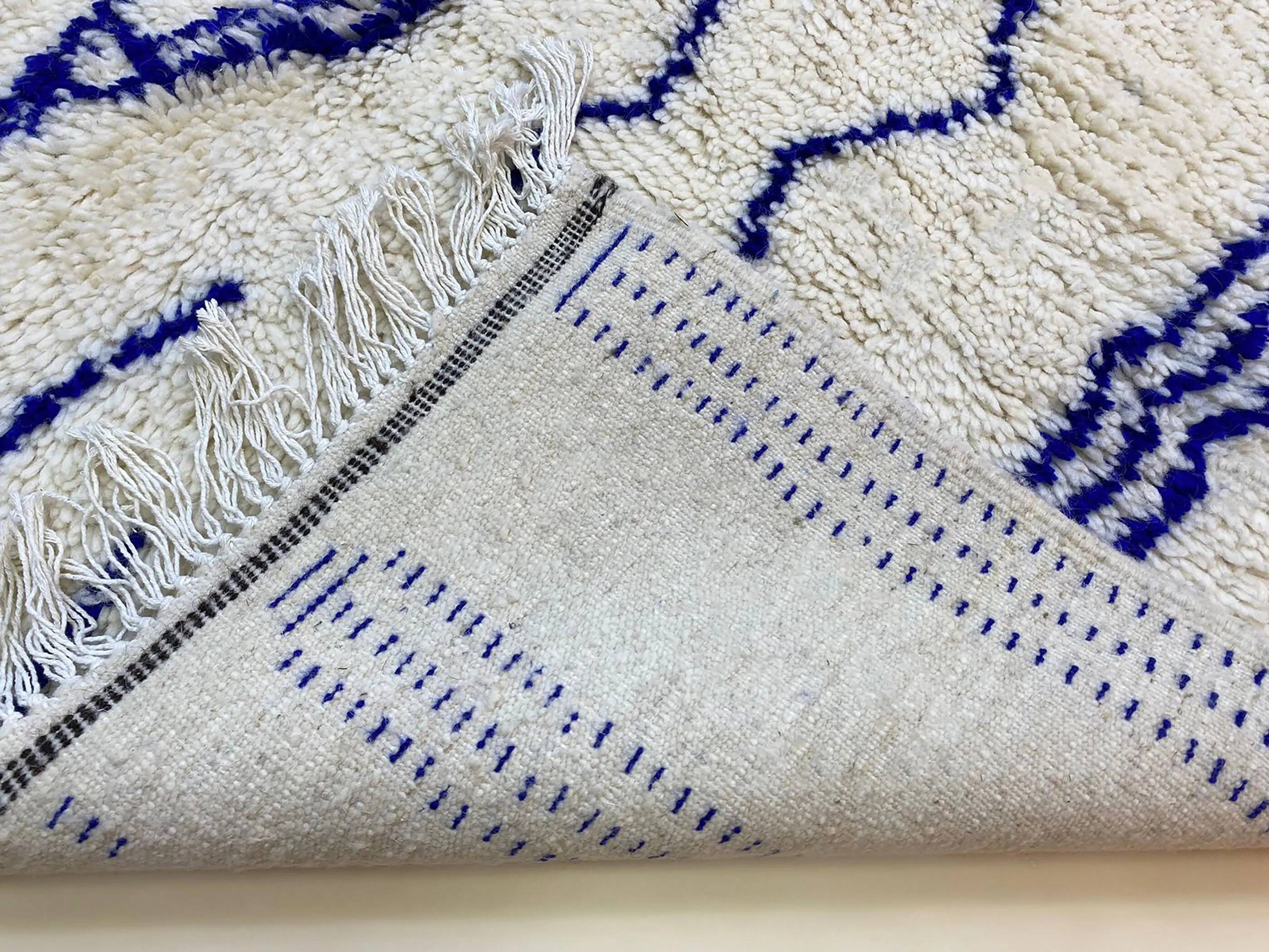 Handwoven Berber rug 3x2 m