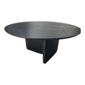 Black round table Tobi-Ishi B&B Italia design Edward Barber + Jay Osgerby